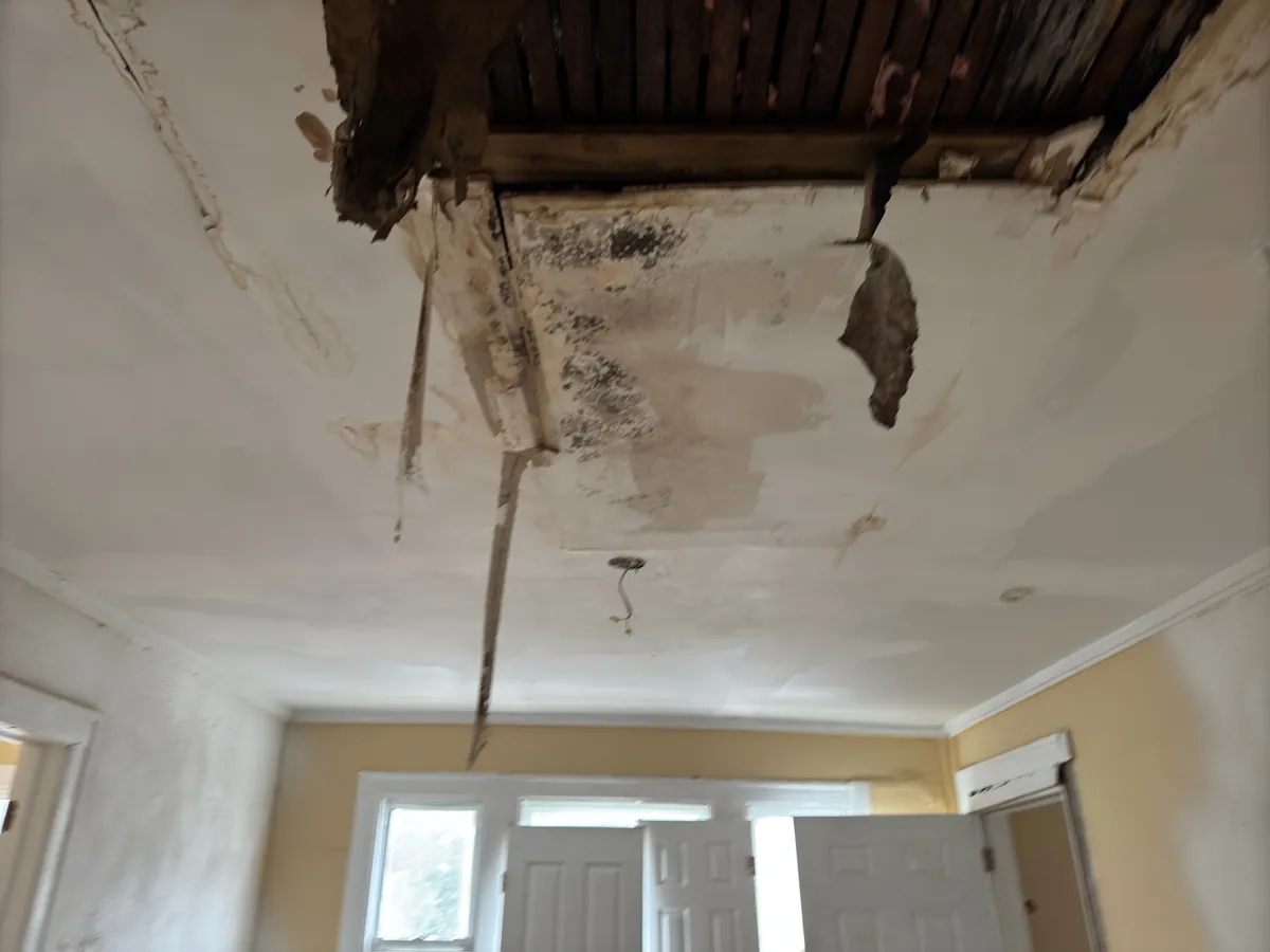House that needs repairs we buy as-is in Yulee, Florida